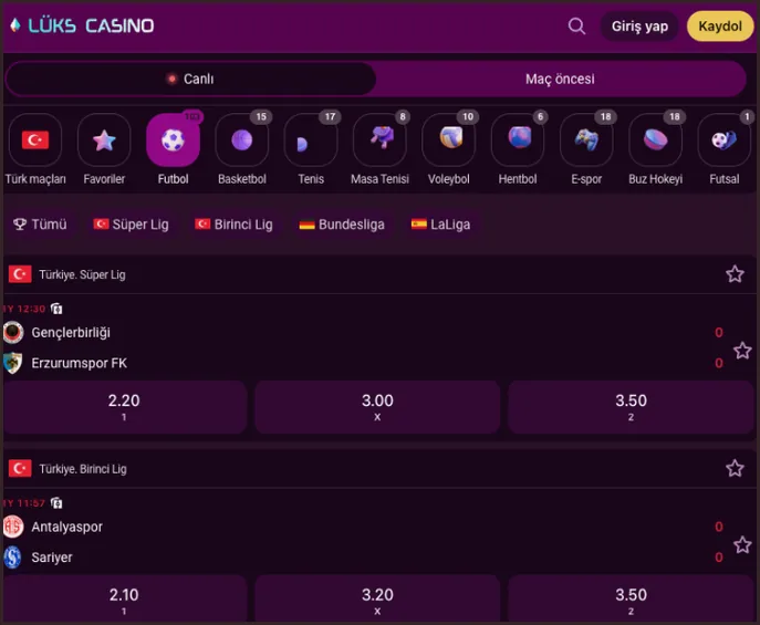 Canlı oran düğmeleri Geniş canlı spor görünümünde iki maç da 0 - 0, her maçın altında 1, X ve 2 oran düğmeleri, sağ tarafta favori yıldızları var.